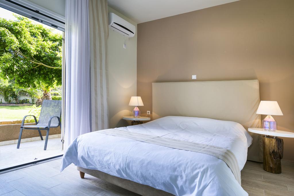 Olive Grove Studios & Apartments Svoronata Exterior foto